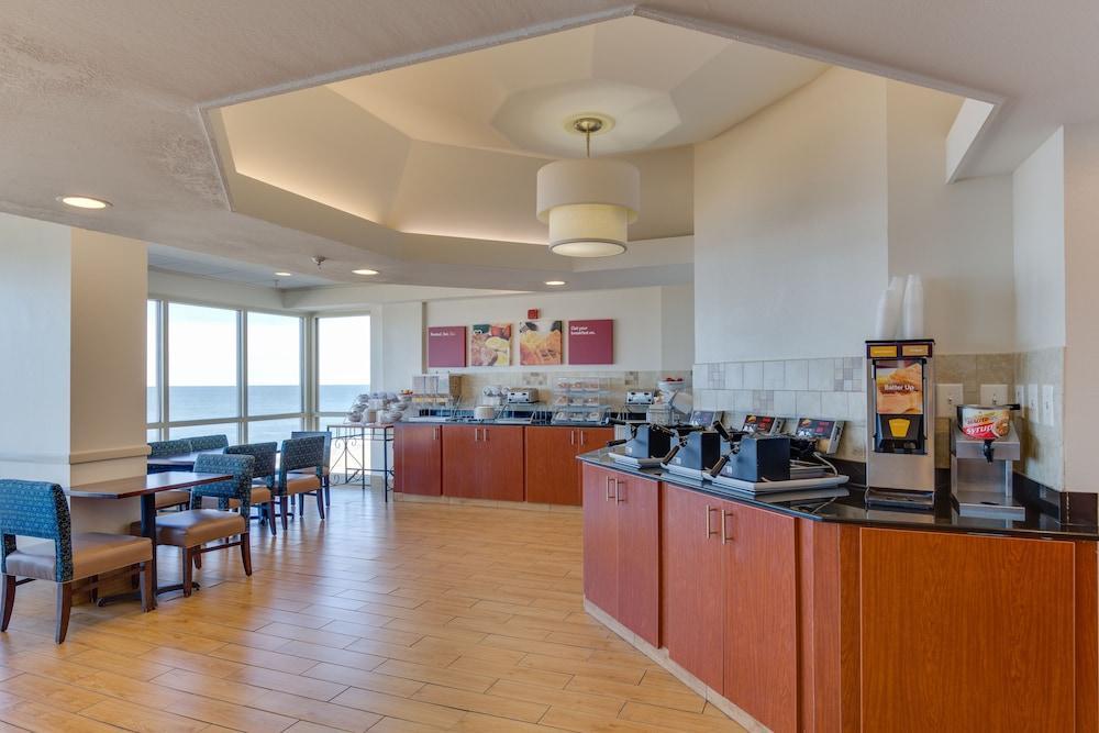 Comfort Suites Beachfront Virginia Beach Exterior foto