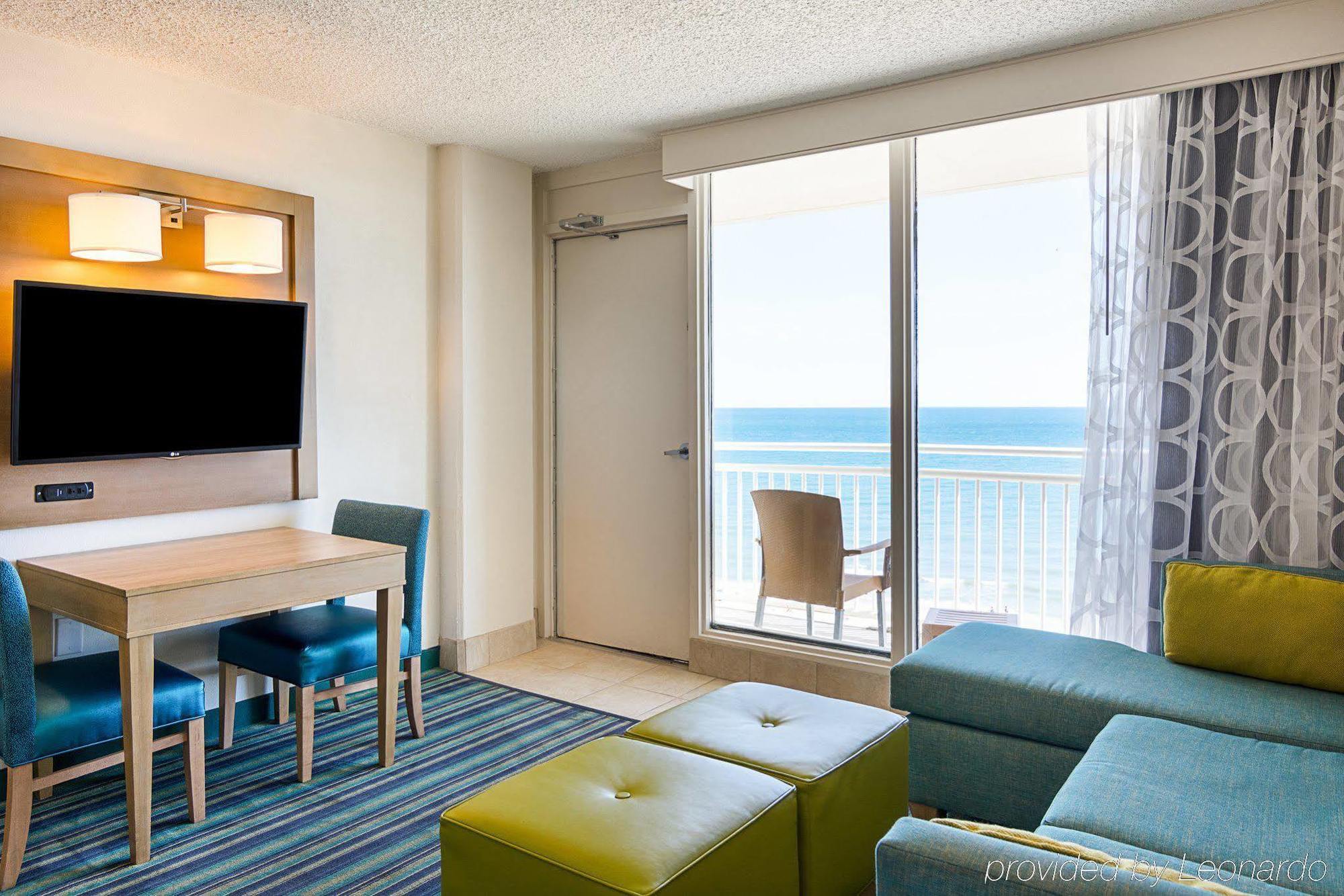 Comfort Suites Beachfront Virginia Beach Exterior foto